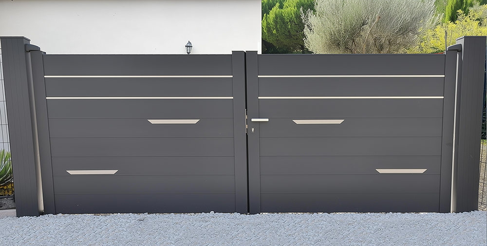 Portail sur mesure La Seyne sur mer par l'entreprise locale Var-Pose-Alu